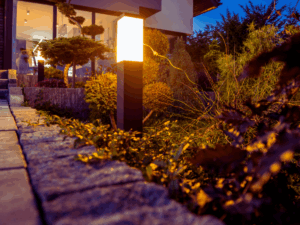 Outdoor line voltage landscape lighting